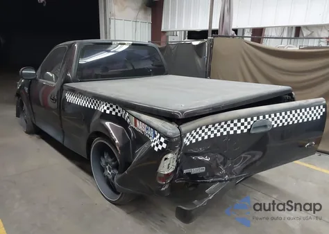 1998 Ford F-150 Lariat/Standard/Xl/Xlt from USA, damaged, VIN 1FTYF17W3WNT10489